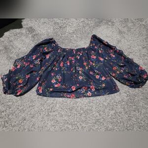 LOVE & PIECE  Navy Floral Blouse